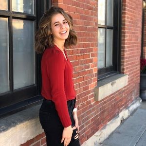 Meet your Posher, Lauren